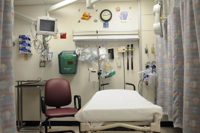 A bed inside the resuscitation room in the emergency room at the Children's Hospital of Nevada at University Medical Center. (Erik Verduzco/Las Vegas Review-Journal)