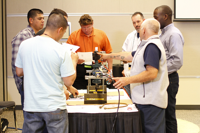 Refrigeration workers take part in an educational session at a recent RETA conference. (Courtesy RETA)