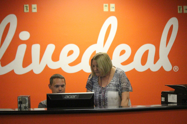 Jeffrey Meehan/Las Vegas Business Press Staffers greet visitors at the front desk of Live Ventures in Las Vegas.