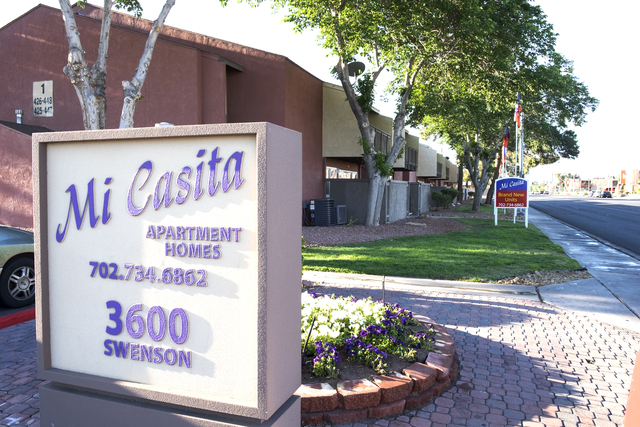 Mountain View Equity recently purchased the 764-unit Mi Casita Apartments at Swenson Street and Twain Avenue in Las Vegas. Ulf Buchholz/Business Press