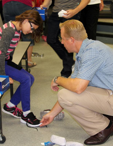 'Happy Feet'

Mitchell Horst, co-founder of Select Wealth Advisers and president of the Las Vegas Southwest Rotary, visited William Ferron Elementary May 17 with other Rotary members, continuing a ...