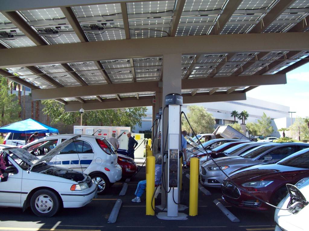 New law promotes electric car infrastructure in Nevada Las Vegas