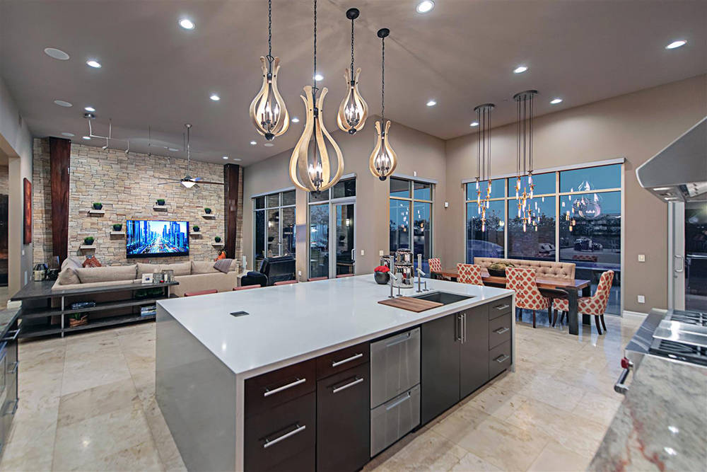 This home in The Ridges is listed at $2.8 million. The number of luxury home sales for 2017 are headed for 360, a post-recession record-breaker. (Luxury Homes of Las Vegas)