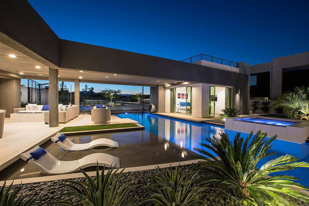 A private home in Marquis Seven Hills shows off Blue Heron's modern design. (Blue Heron)