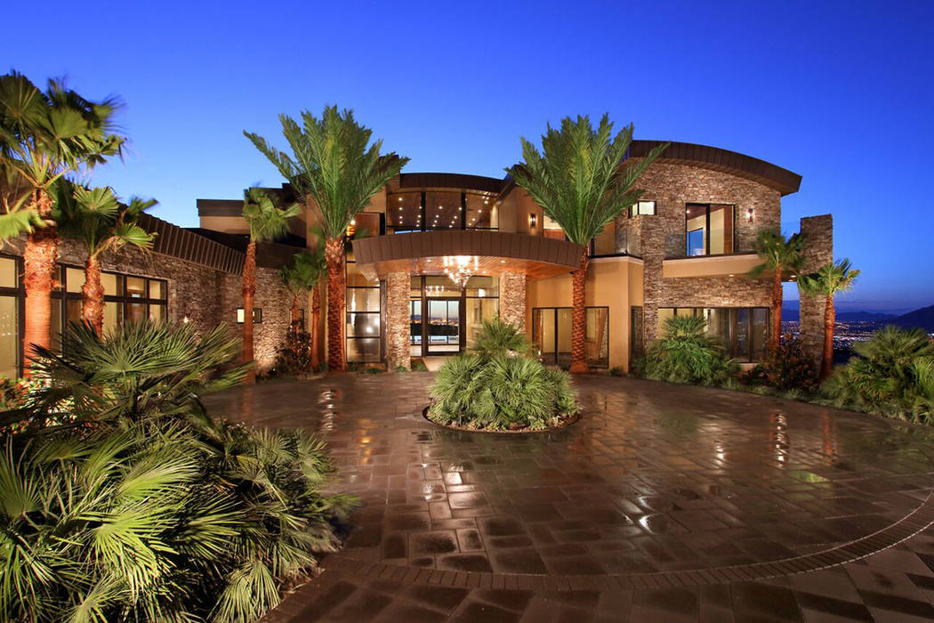 731 Dragon Ridge Drive in MacDonald Highlands sold for $7.75M. (Sun West Custom Homes)