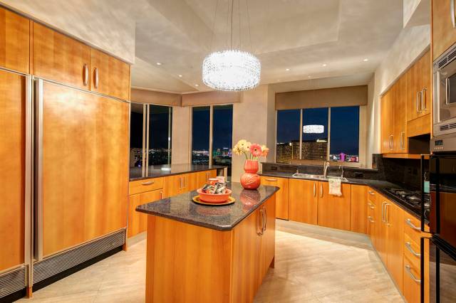 The kitchen in the Turnberry Place penthouse. (Berkshire Hathaway HomeServices)