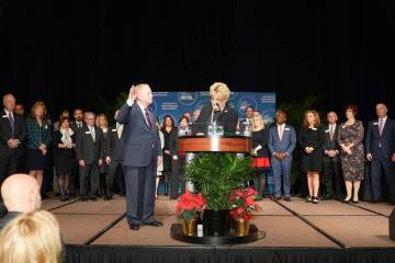 Las Vegas Mayor Carolyn Goodman gives the oath of office to Tom Burns, president of Cragin & Pi ...