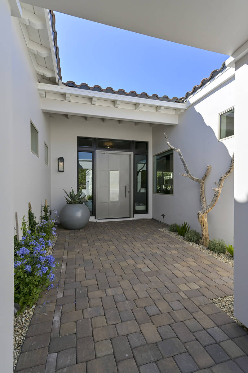 The home's entrance. (Nartey/Wilner Group, Simply Vegas)