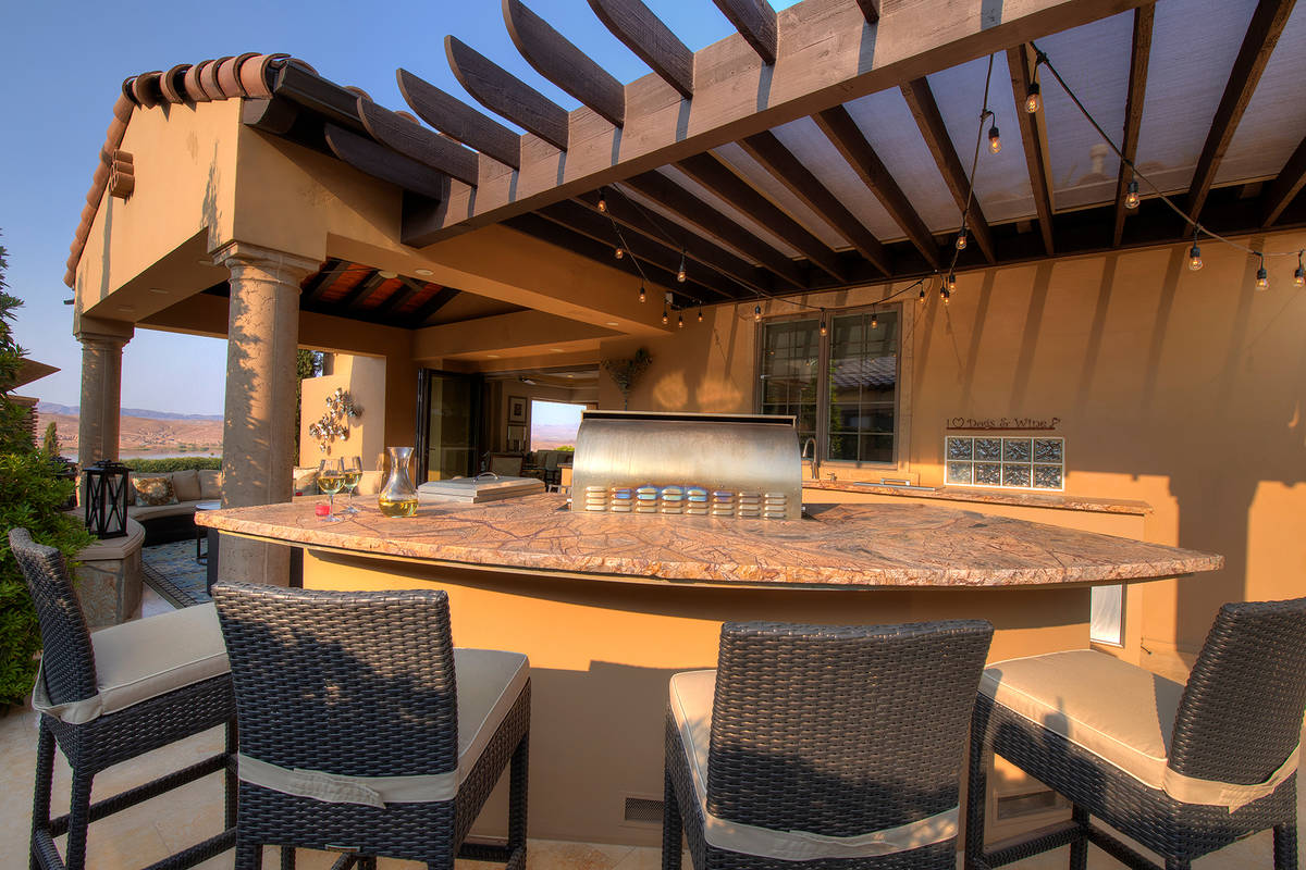 The outdoor kitchen. (Synergy Sotheby’s International Realty)