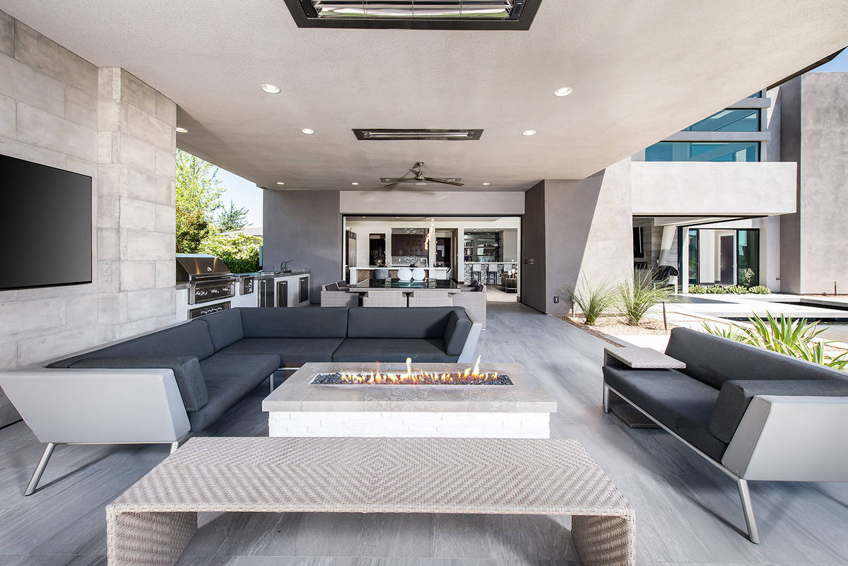 The patio. (Simply Vegas)
