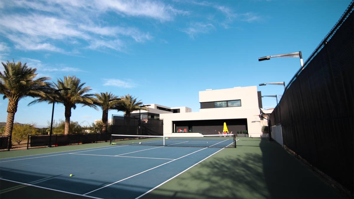 The tennis courts. (Forever Home Realty)