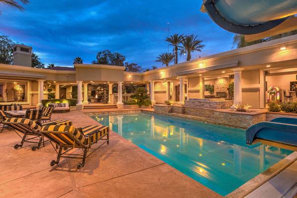Pool and spa. (Mark Wiley Group)