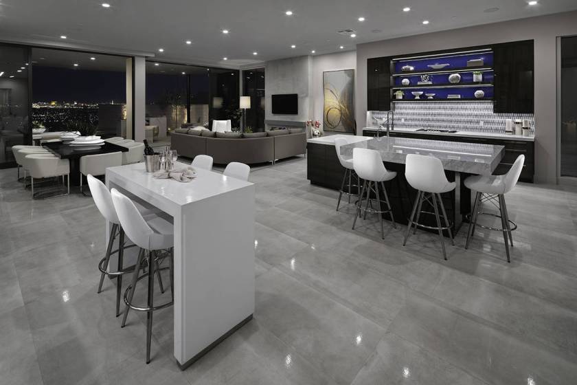 Raiders’ Mark Davis closes on 5.3M condo; builds home in Ascaya Las