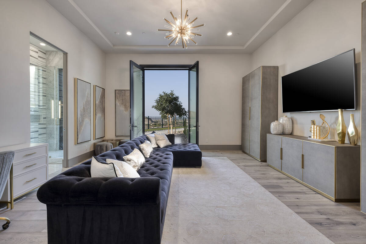 The office. (Las Vegas Sotheby’s International Realty)