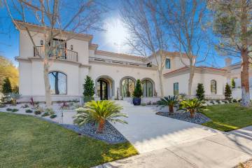 Homeowners Levi and Shany Streiter totally remodeled their Summerlin home and listed it for $4. ...