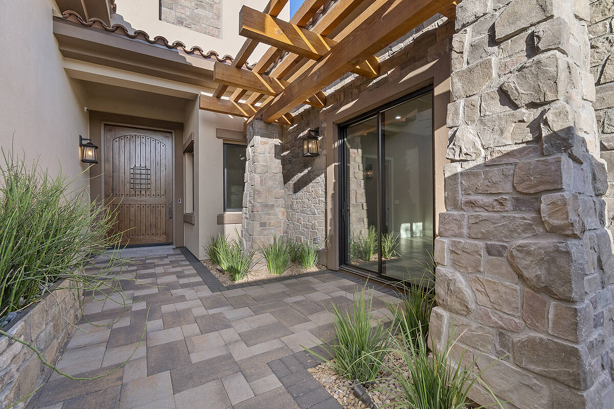 The entrance. (Darin Marques Group)
