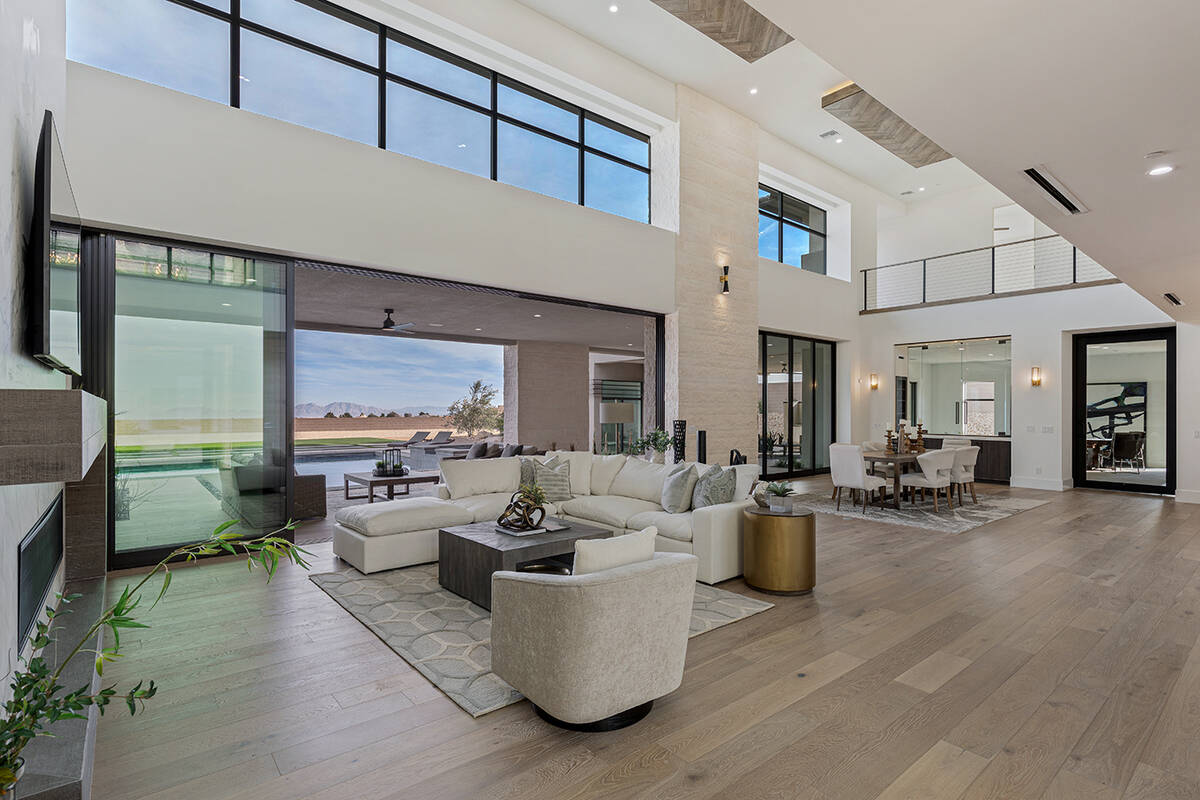 The home has indoor/outdoor living features. (Luxury Estate International)