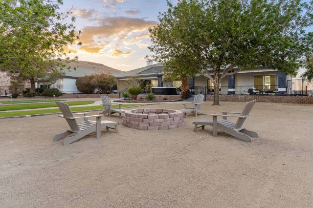 A sitting area at a fire pit. (Sotheby’s International Realty)