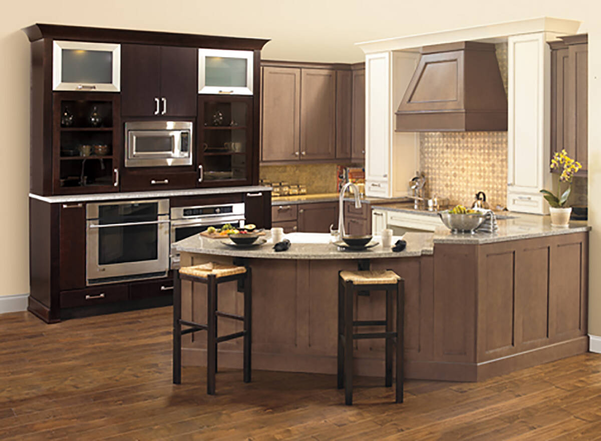 Wellborn Cabinet highlighted some natural color cabinets in the show. (Wellborn Cabinet)