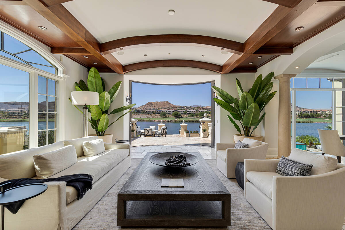 Lake Las Vegas mansion. (Salomon Investments)