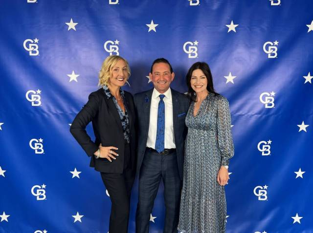 From left Jamie Duran, president of Coldwell Banker Realty Southern California, was the key not ...