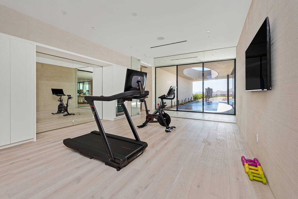 The gym. (Coldwell Banker Premier Realty)