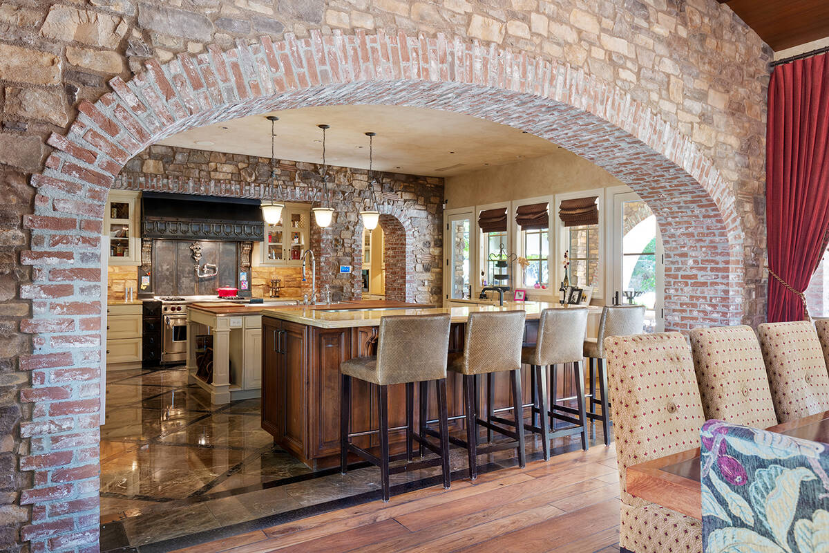 The Southern Highlands home has a Tuscan design. (IS Luxury)