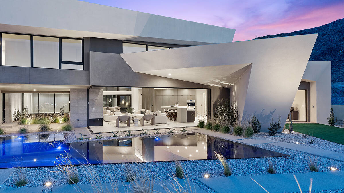 Celebrating its 21st year, Blue Heron Design/Build remains committed to its original design phi ...