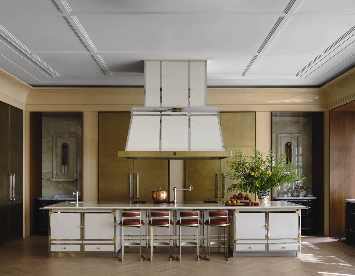 In luxury homes, the kitchen transcends its traditional role as merely a cooking space, becomin ...