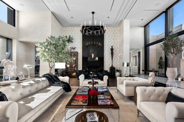 The Ridges mansion has state-of-the-art technology and smart-home automation. (IS Luxury)