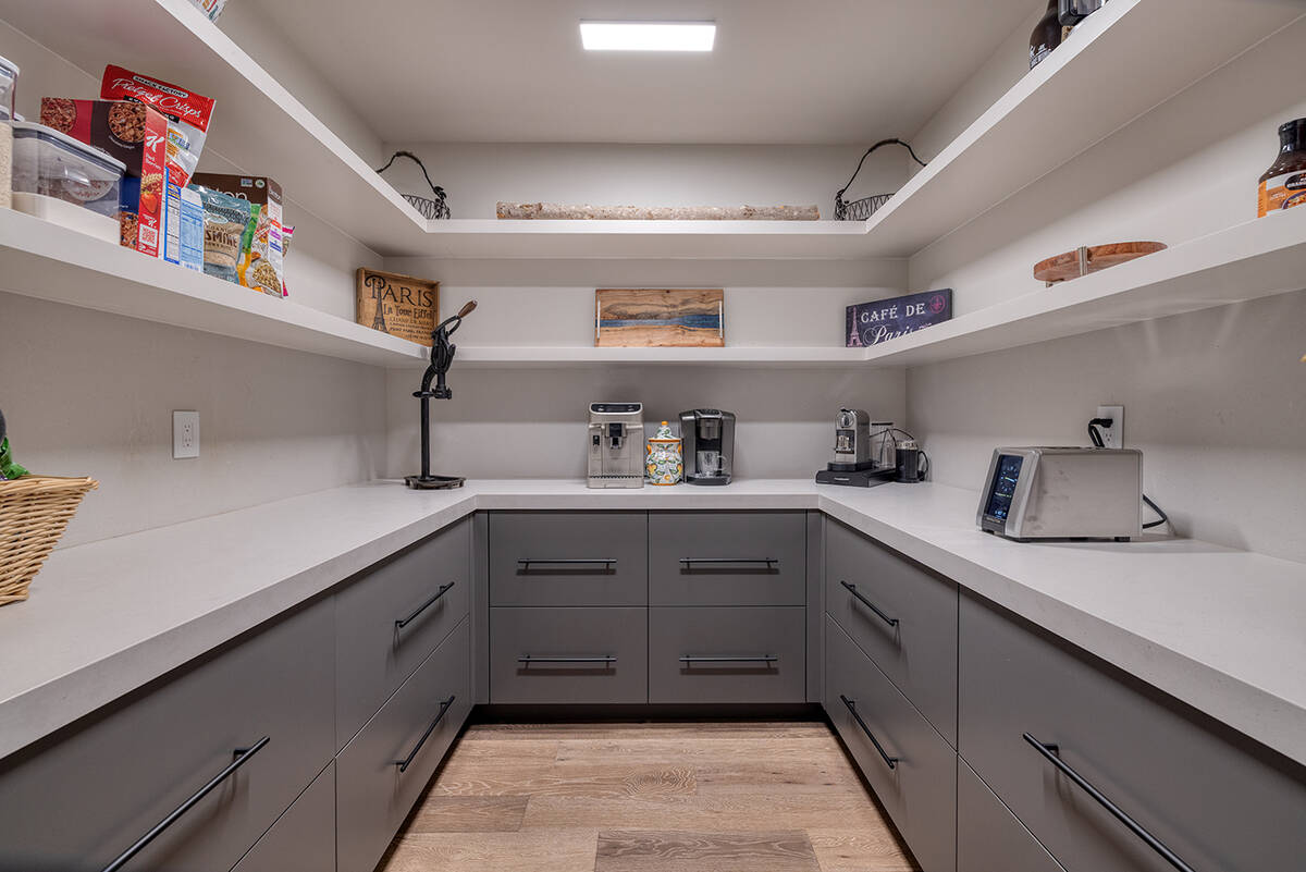 Butler's pantry. (JPM Photography by John Martarano)